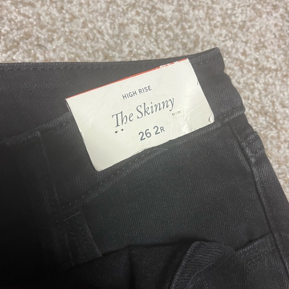 NWT Abercrombie & Fitch High Rise Skinny Jean Black Size 2R 26 Regular New - Picture 9 of 11